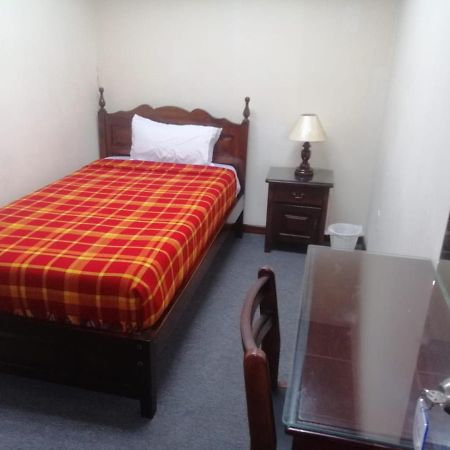 Hostal Victoria קיטו מראה חיצוני תמונה