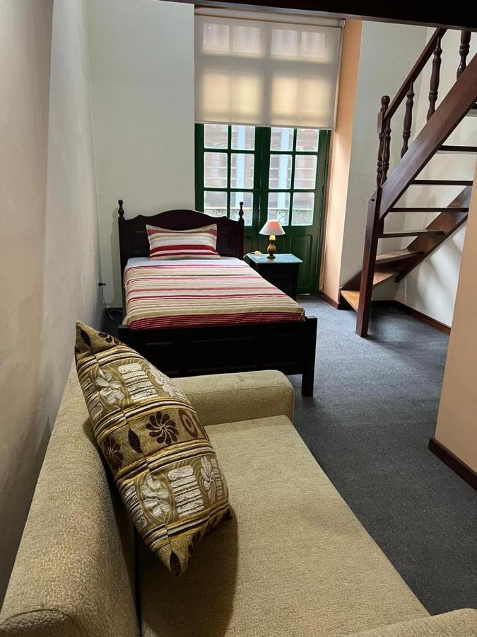 Hostal Victoria קיטו מראה חיצוני תמונה