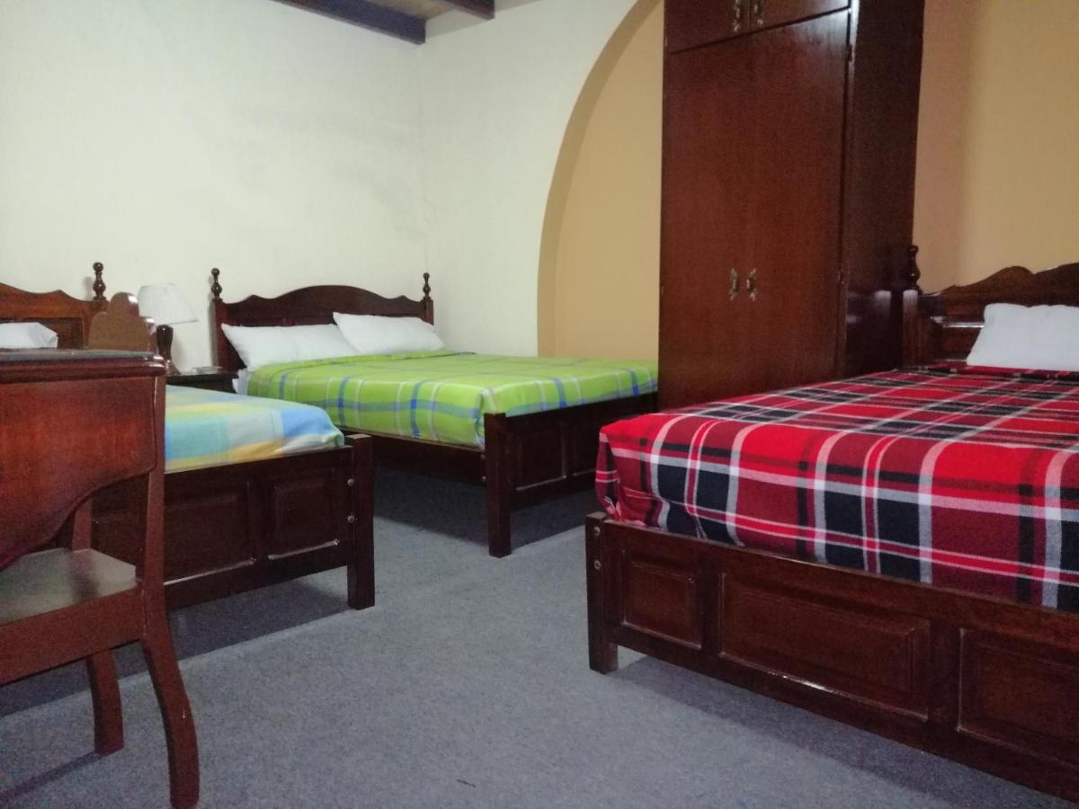 Hostal Victoria קיטו מראה חיצוני תמונה
