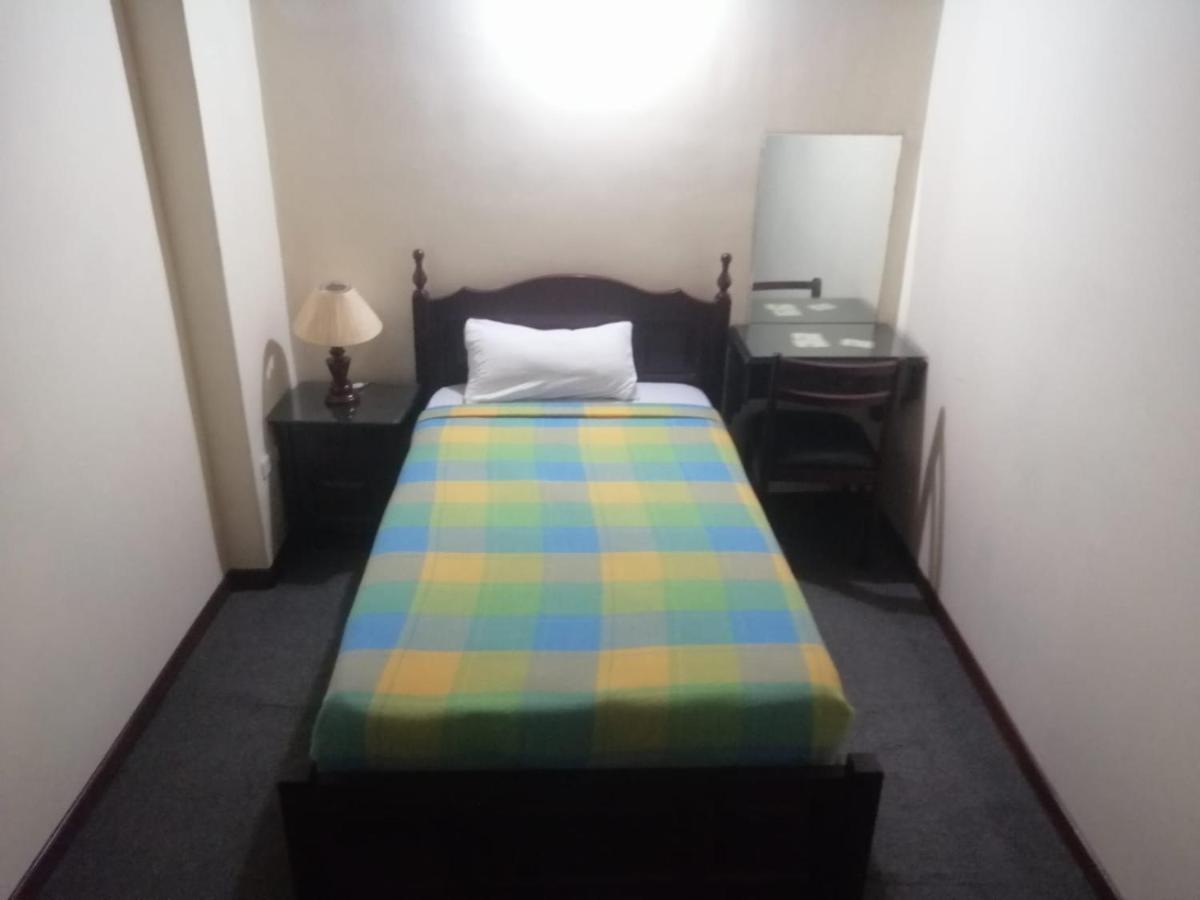 Hostal Victoria קיטו מראה חיצוני תמונה