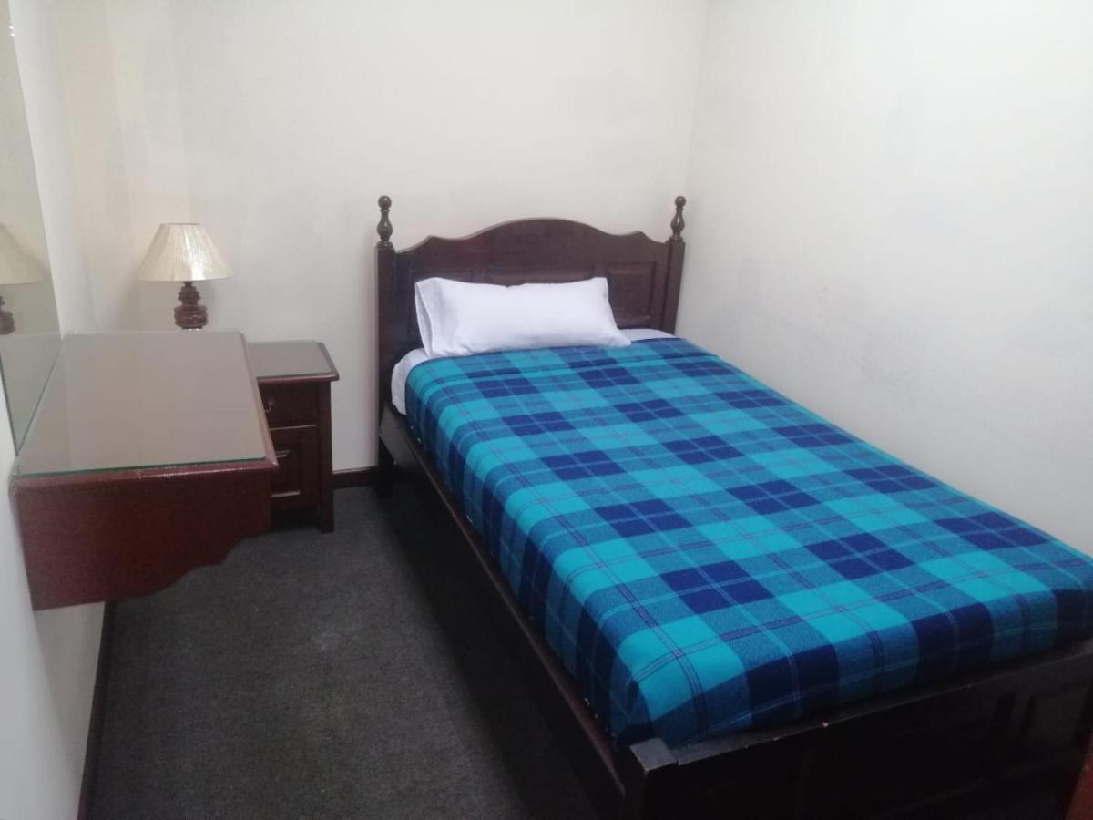 Hostal Victoria קיטו מראה חיצוני תמונה