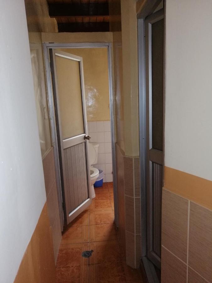 Hostal Victoria קיטו מראה חיצוני תמונה